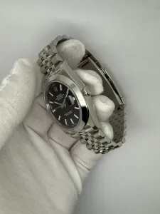 Rolex Oyster Perpetual Datejust 41mm Stainless Steel Jubilee Bracelet Reference 126300 – Full Set – 2025