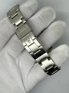 Rolex Submariner Date 40mm Stainless Steel Oyster Bracelet Reference 16610 2004