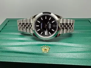 Rolex Oyster Perpetual Datejust 41mm Stainless Steel Jubilee Bracelet Reference 126300 – Full Set – 2025