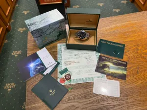 Rolex Sea-Dweller 40mm Stainless Steel Oyster Bracelet Reference 16600 2000