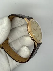 Omega 36mm 18ct Rose Gold Calibre 265 Striped Dial Reference 2619 – Vintage Box – 1950