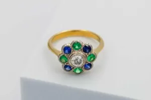 18ct Yellow Gold Diamond Sapphire & Emerald Floral Design Ladies Ring 0.50ct